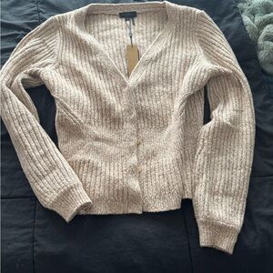 Donna Karen Women's Cream Sweater new with tag
